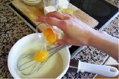 Фото к рецепту: Жареное молоко - вкуснятина необыкновенная! Фото к рецепту: Жареное молоко - вкуснятина необыкновенная!