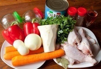 Фото к рецепту: Фрикасе из курицы по-креольски