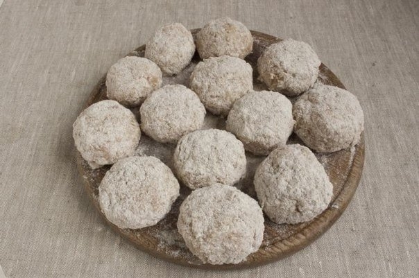 Фото к рецепту: Куриные тефтели Фото к рецепту: Куриные тефтели