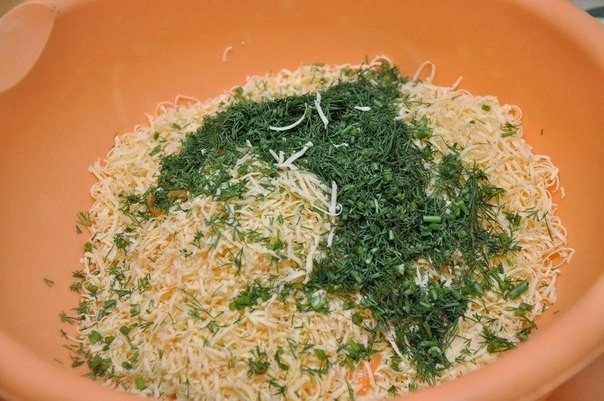 Фото к рецепту: Рыбка с сыром и помидорами Фото к рецепту: Рыбка с сыром и помидорами