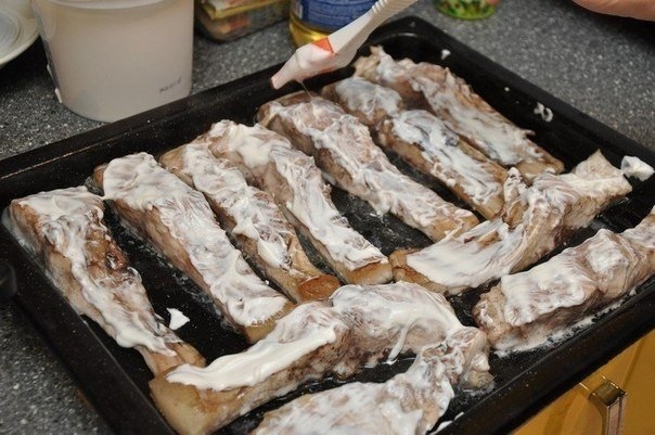 Фото к рецепту: Рыбка с сыром и помидорами Фото к рецепту: Рыбка с сыром и помидорами