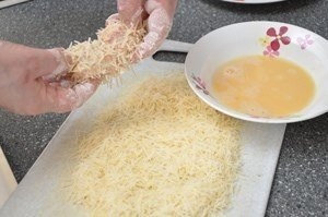 Фото к рецепту: Домашний Макдоналдс – куриные наггетсы Фото к рецепту: Домашний Макдоналдс – куриные наггетсы