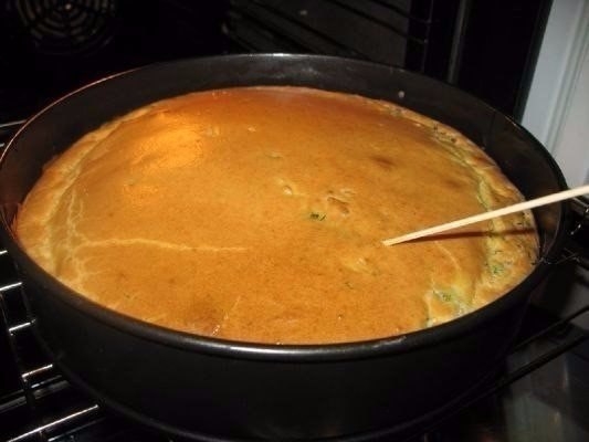 Фото к рецепту: Супер нежный пирог с капустой и мясом Фото к рецепту: Супер нежный пирог с капустой и мясом