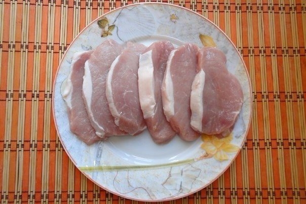 Фото к рецепту: Мясо по-французски в духовке Фото к рецепту: Мясо по-французски в духовке