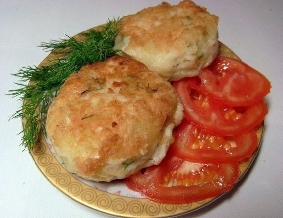 Фото к рецепту: Зразы картофельные с курицей Фото к рецепту: Зразы картофельные с курицей