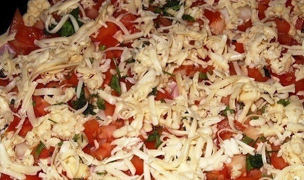Фото к рецепту: Вкуснющая быстрая пицца Фото к рецепту: Вкуснющая быстрая пицца
