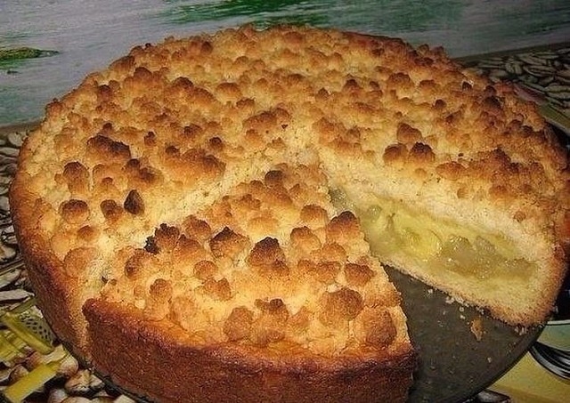 ФоÑо к ÑеÑепÑÑ: ÐÑÐµÐ½Ñ ÑблоÑнÑй пиÑог ÑаÑÑкий