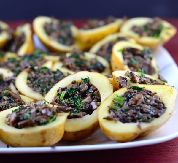 КАРТОШКА ЗАПЕЧЕННАЯ С ГРИБАМИ В ДУХОВКЕ