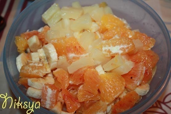 Блинные рулетики с фруктово - карамельным вкусом Блинные рулетики с фруктово - карамельным вкусом