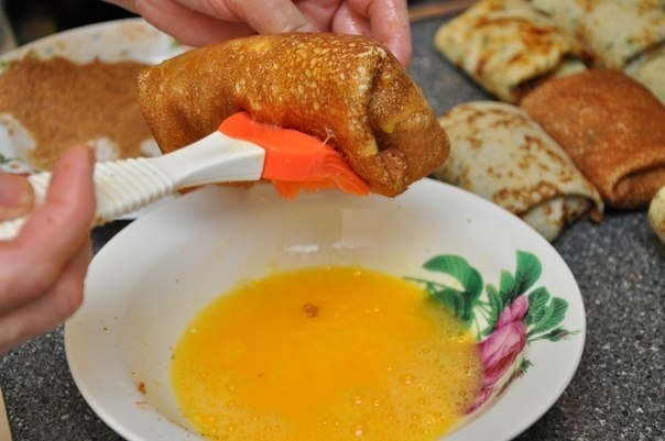 Блинчики с начинкой в панировке. Блинчики с начинкой в панировке.