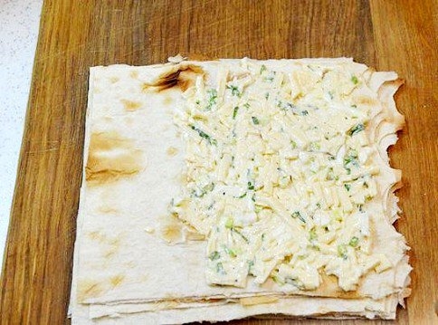 Жаренные трубочки из лаваша Жаренные трубочки из лаваша