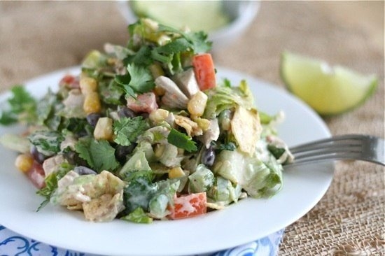 Юго-западный куриный шопский салат Юго-западный куриный шопский салат
