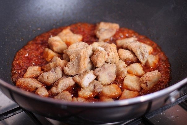Свинина с ананасами кисло-сладкая Свинина с ананасами кисло-сладкая