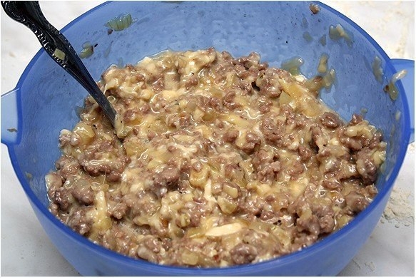 Пирог с сыром и мясом Пирог с сыром и мясом