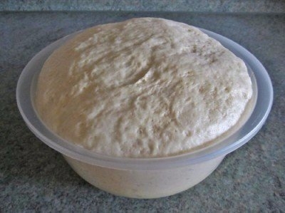 Кружевные булочки с колбасой Кружевные булочки с колбасой