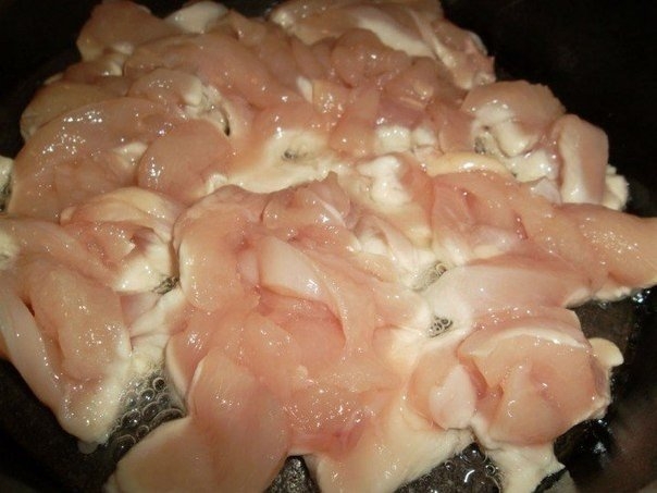 Гуляш из куриного филе. Гуляш из куриного филе.