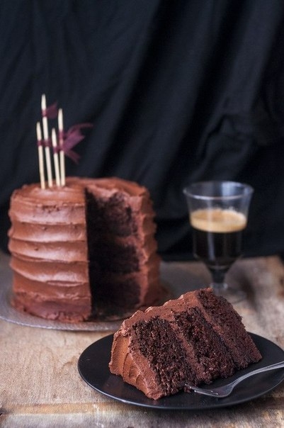 Шоколадный торт.