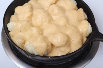 Цветная капуста, запеченная в духовке с сырным соусом. Цветная капуста, запеченная в духовке с сырным соусом.