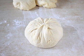 Осетинский пирог с мясом Осетинский пирог с мясом