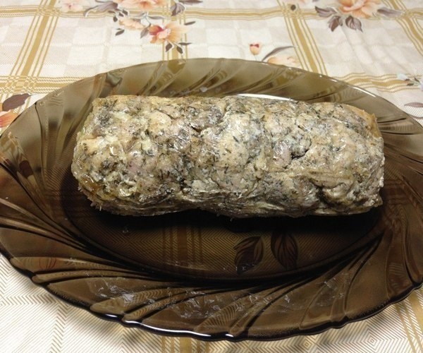 Мраморный рулет из курицы Мраморный рулет из курицы