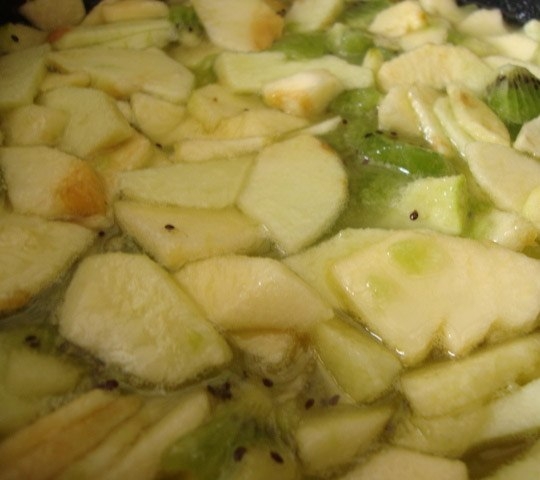 Варенье из киви и яблок Варенье из киви и яблок