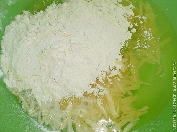 Сырные трубочки с кунжутом Сырные трубочки с кунжутом