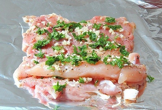 паровой куриный рулет паровой куриный рулет