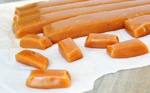 Ириски тянучки (на топлeном молоке) Ириски тянучки (на топлeном молоке)