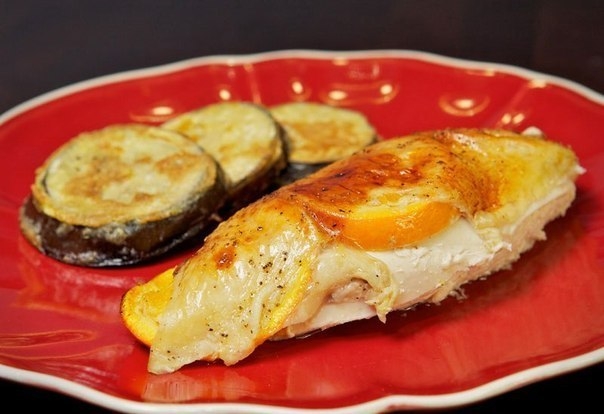 Курица, запеченная с апельсинами Курица, запеченная с апельсинами