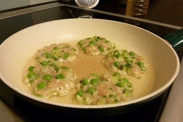 Оладьи из куриного фарша Оладьи из куриного фарша