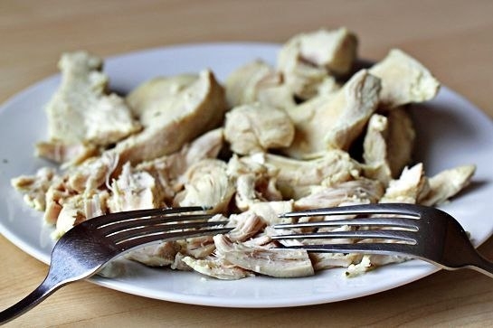 Куриный суп с морковными сердечками Куриный суп с морковными сердечками