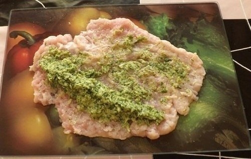 Куриные рулетики по-домашнему Куриные рулетики по-домашнему