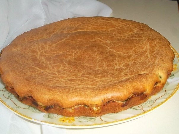 Заливной пирог с зелёным луком и яйцом Заливной пирог с зелёным луком и яйцом
