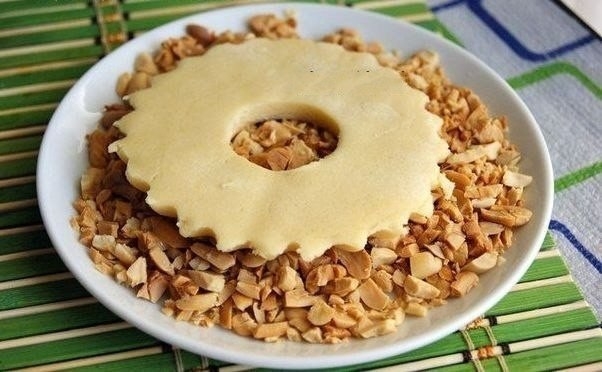 Песочные кольца с арахисом Песочные кольца с арахисом