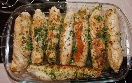 Куриные рулетики по-домашнему Куриные рулетики по-домашнему