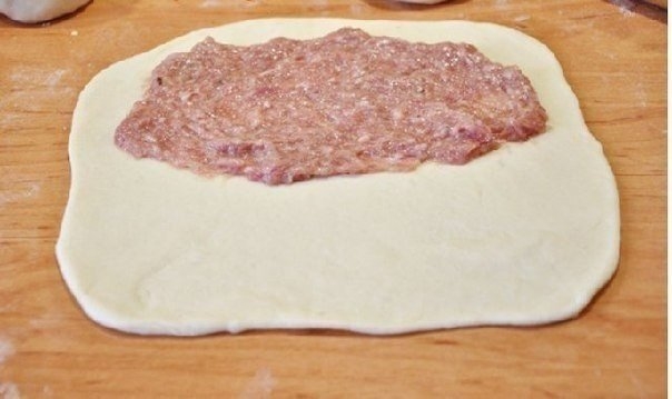 Чебуреки с мясом. очень удачное хрусткое тесто! Чебуреки с мясом. очень удачное хрусткое тесто!
