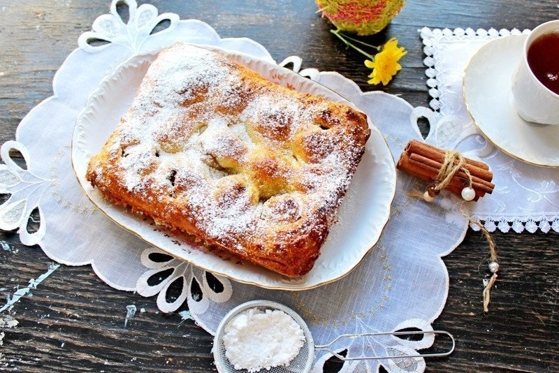 Творожный пирог с грушами и орехами Творожный пирог с грушами и орехами