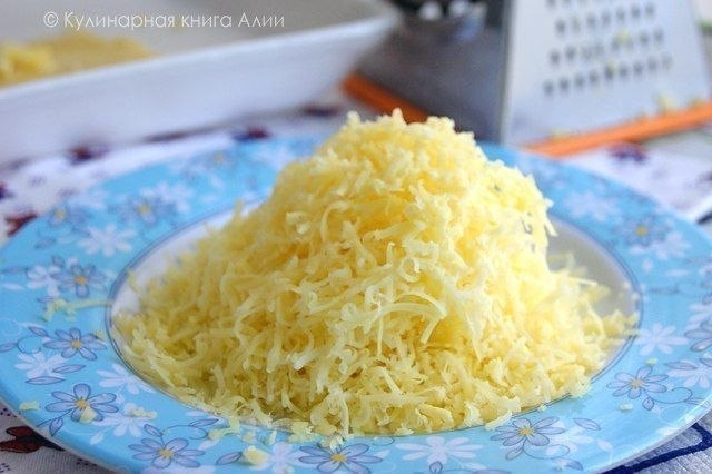 Куриные шарики в сырно-сливочном соусе Куриные шарики в сырно-сливочном соусе