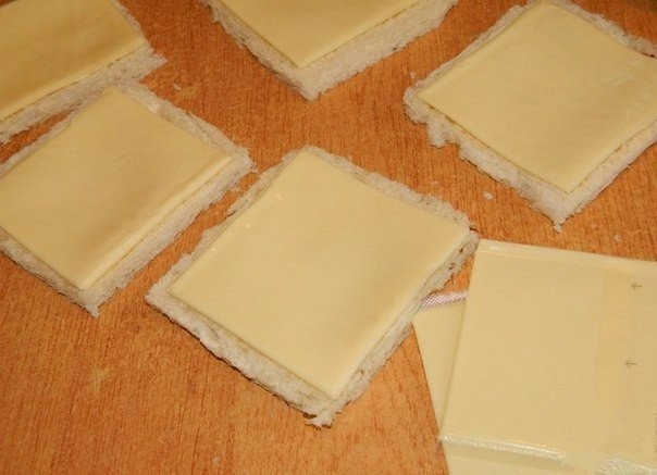 Горячие бутерброды-трубочки Горячие бутерброды-трубочки