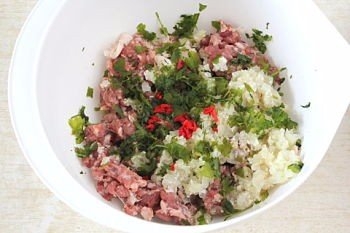 Осетинский пирог с мясом Осетинский пирог с мясом