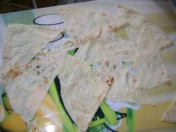 Закусочные рулетики из армянского лаваша Закусочные рулетики из армянского лаваша