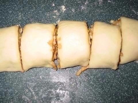 Булочки с яблоком из быстрого теста Булочки с яблоком из быстрого теста