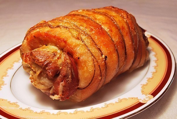 Пряный рулет из свинины Пряный рулет из свинины