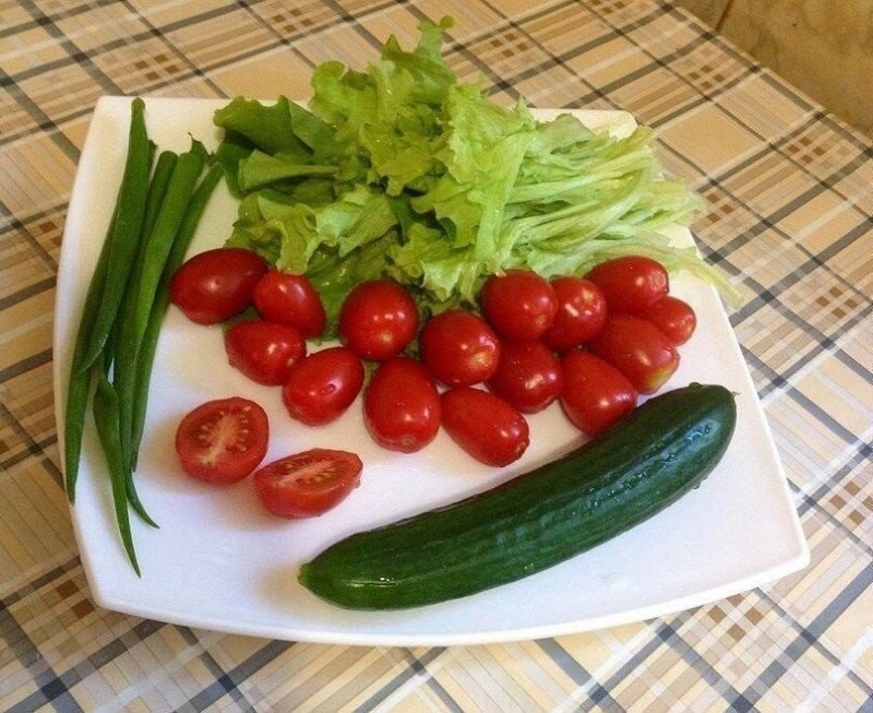 Закуска из лаваша и жаренной курочки Закуска из лаваша и жаренной курочки