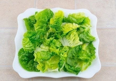 Салат «цезарь» с курицей Салат «цезарь» с курицей