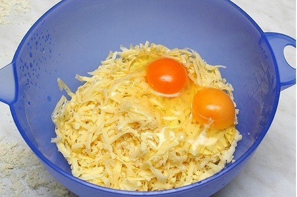 Пирог с сыром и мясом Пирог с сыром и мясом
