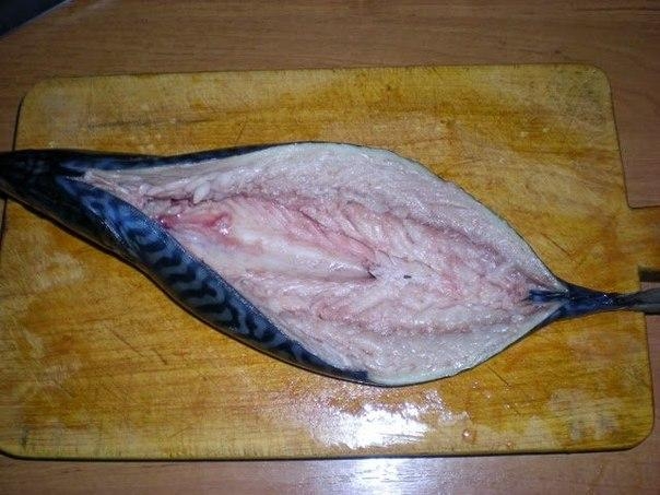 Скумбрия фаршированная рисом Скумбрия фаршированная рисом
