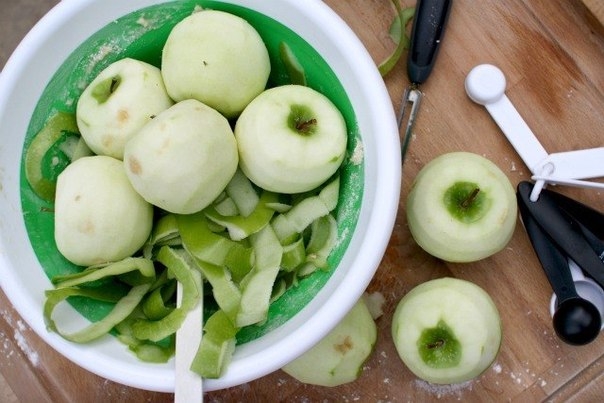 Датская плетенка с яблоками Датская плетенка с яблоками