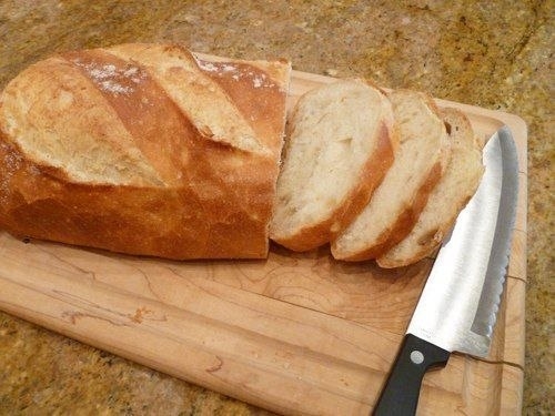 Запеченный хлеб с чесноком