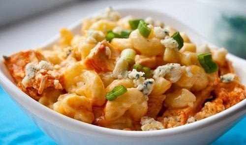 Макароны с сыром и курицей. Макароны с сыром и курицей.